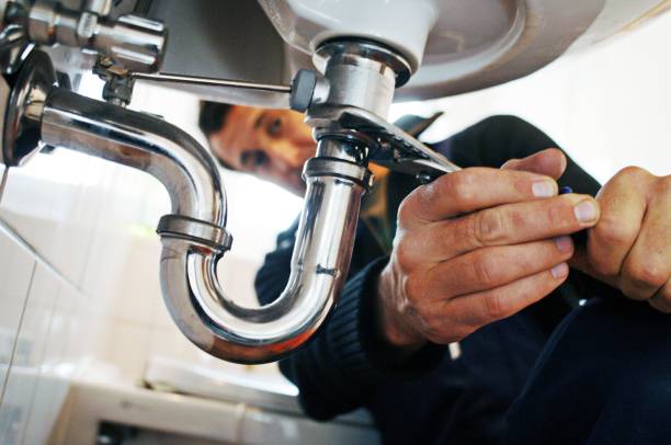 Best Commercial Plumbing Services  in Middlefield, OH